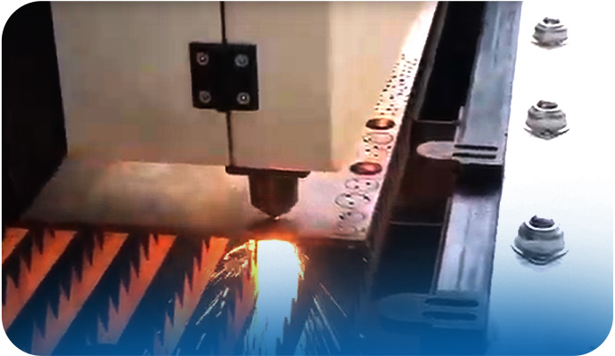 Laser Cutter untuk memotong akrilik